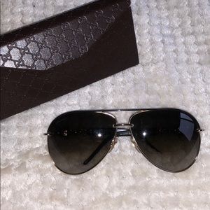 Like New Gucci Aviator Sunglasses